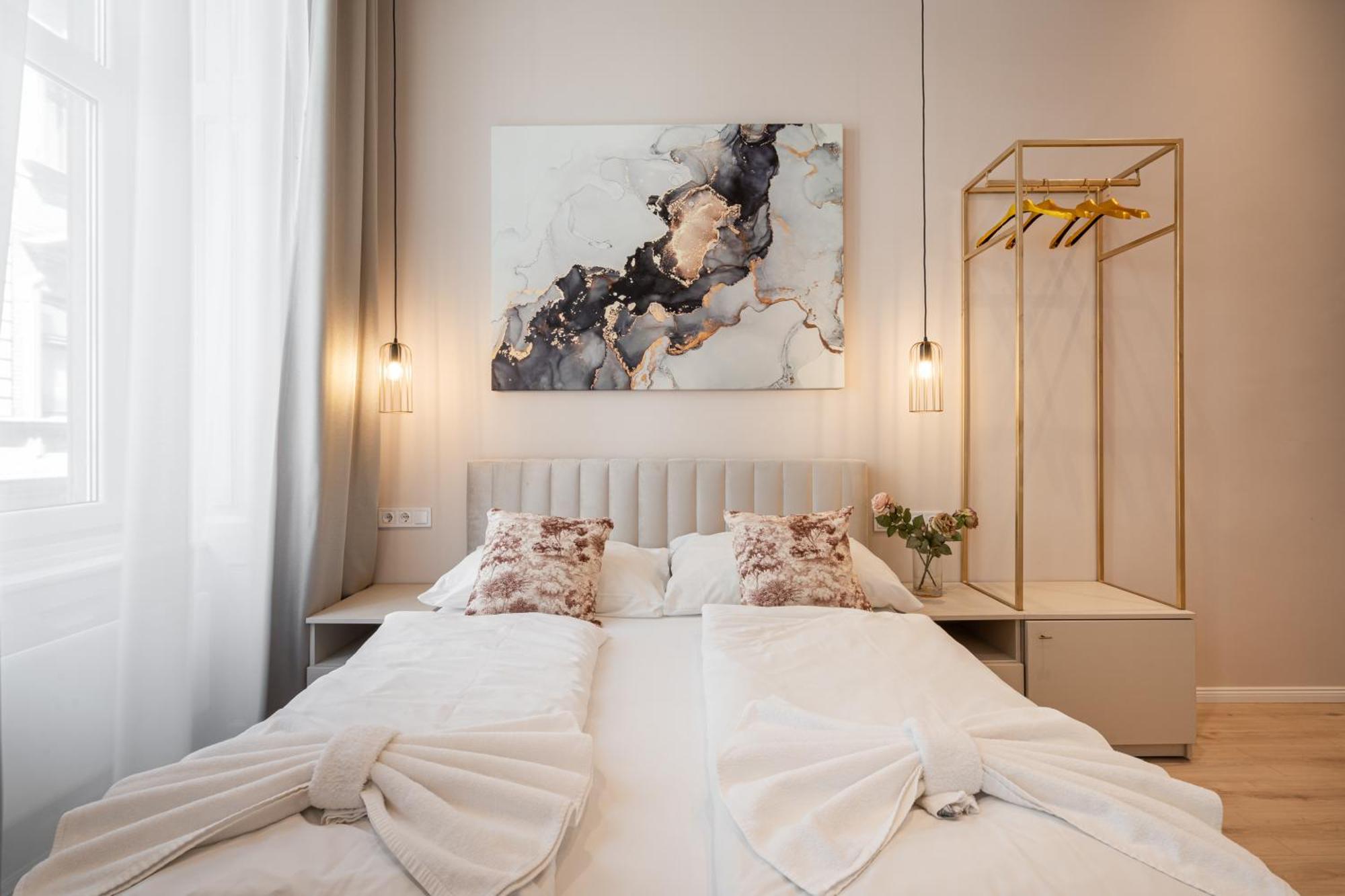 W30 - Wesselenyi Charming Apartment - Best Location By Bqa บูดาเปสต์ ภายนอก รูปภาพ