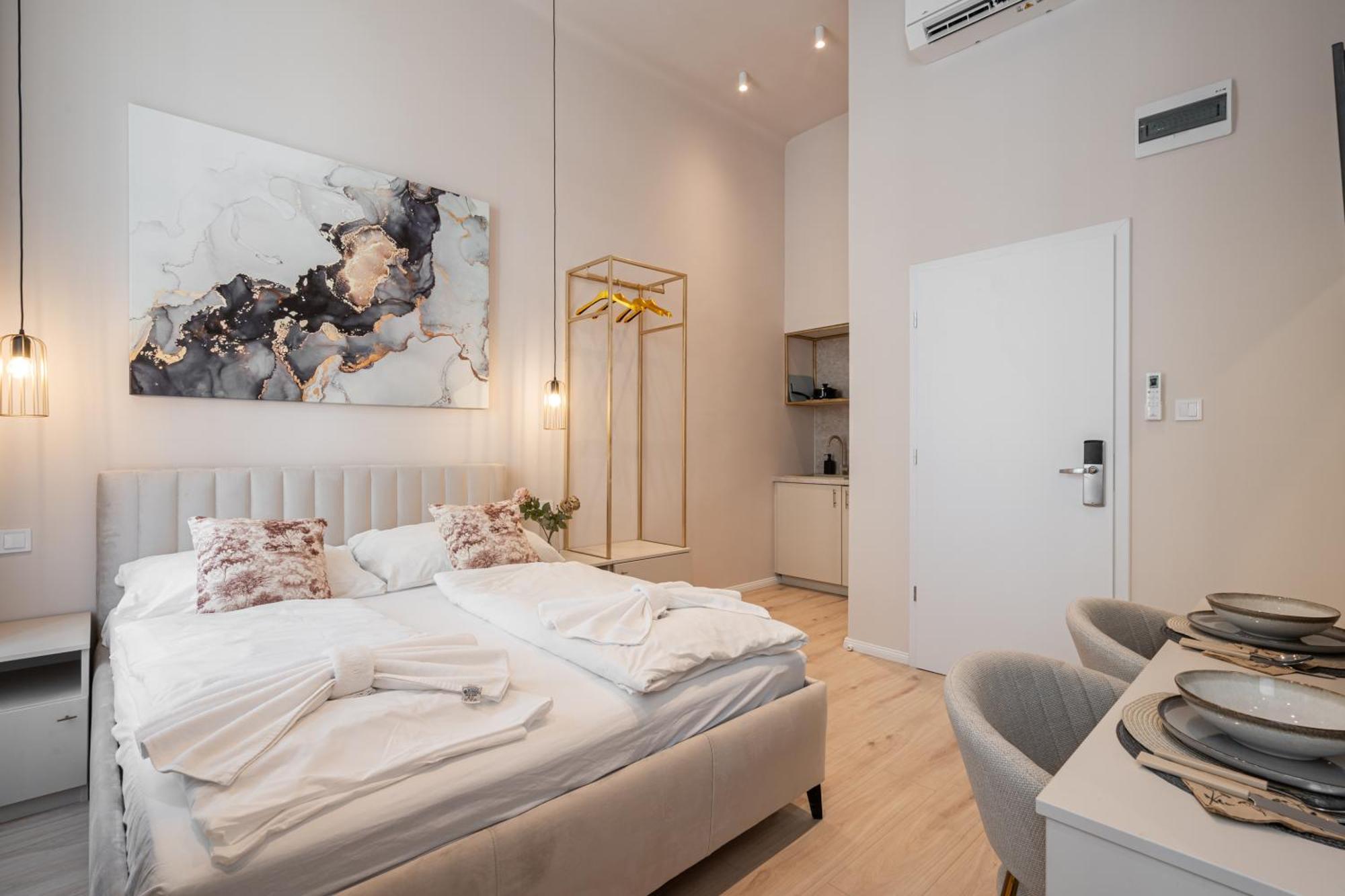 W30 - Wesselenyi Charming Apartment - Best Location By Bqa บูดาเปสต์ ภายนอก รูปภาพ