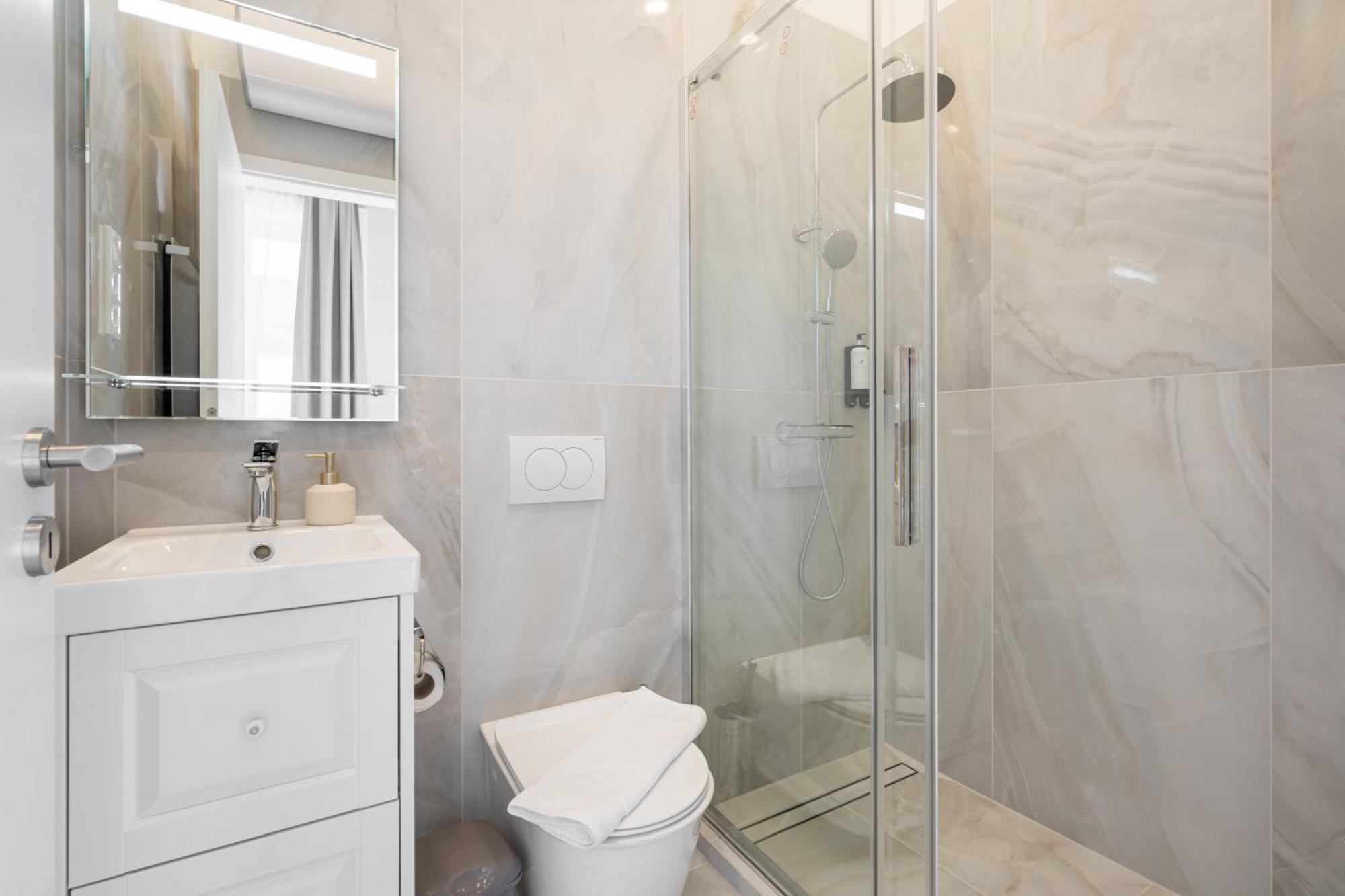 W30 - Wesselenyi Charming Apartment - Best Location By Bqa บูดาเปสต์ ภายนอก รูปภาพ